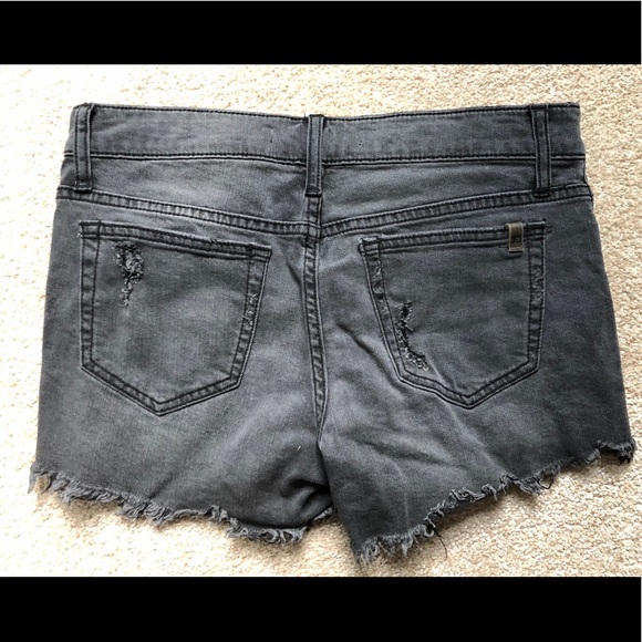 Joe’s Jeans Black Vintage Ripped Shorts - Picture 2 of 3